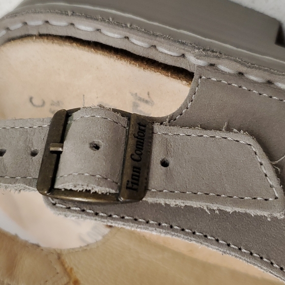 Wms FINN COMFORT sandals (sz 5.5) - Picture 8 of 11